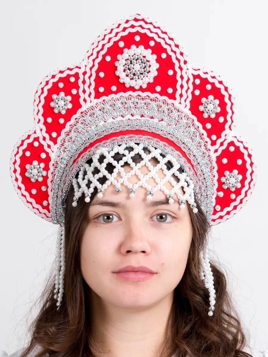 Кокошник современный