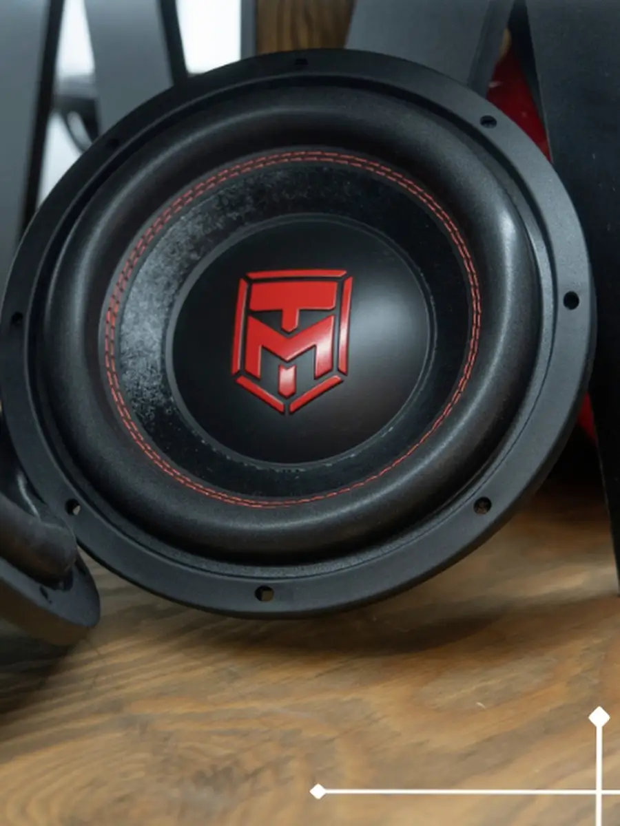 Самбуфер урал молот 12 2катушачный 1200 ватт. Урал молот 13см. Сабвуфер урал молот 12 характеристики. Урал сабвуфер урал молот 10. Ural molot 10 коробка.