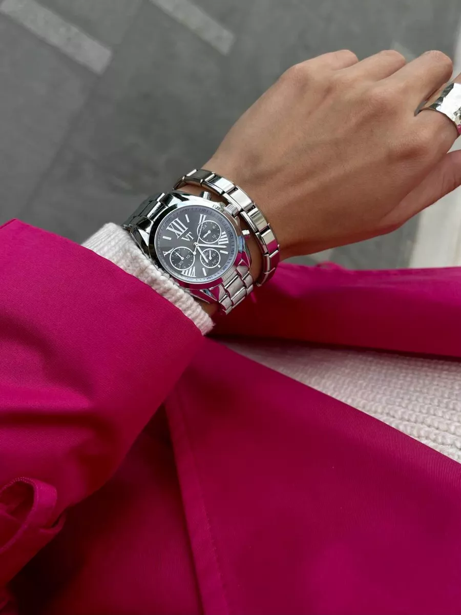 Модная парочка: как лучше сочетать часы с браслетами?
